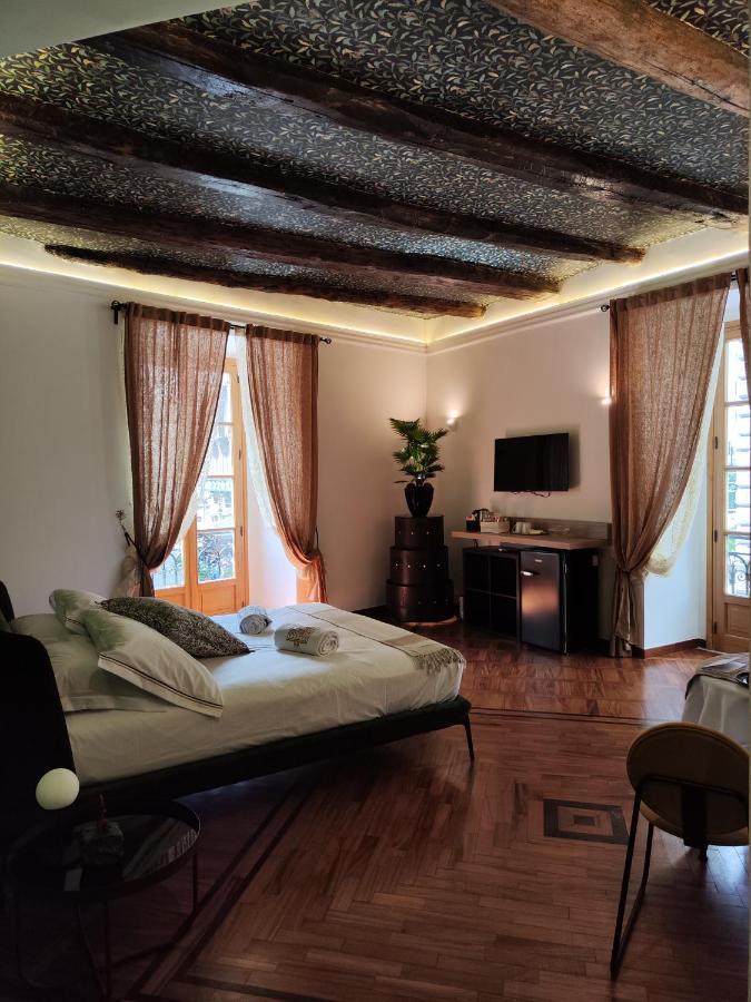 Bed and Breakfast Palazzo Il Convento Luxury Umberto I Неаполь Екстер'єр фото