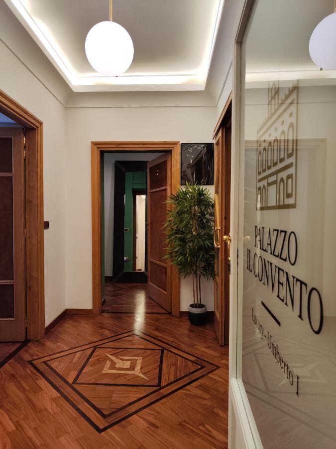 Bed and Breakfast Palazzo Il Convento Luxury Umberto I Неаполь Екстер'єр фото