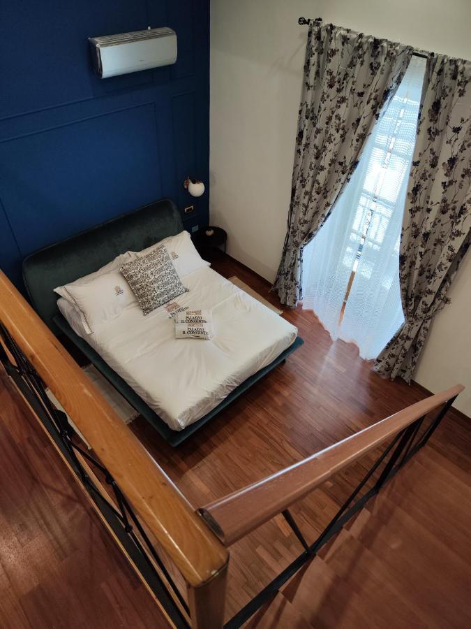Bed and Breakfast Palazzo Il Convento Luxury Umberto I Неаполь Екстер'єр фото
