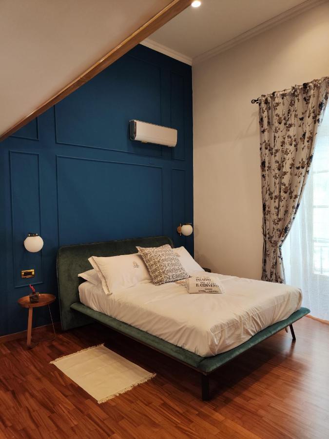 Bed and Breakfast Palazzo Il Convento Luxury Umberto I Неаполь Екстер'єр фото