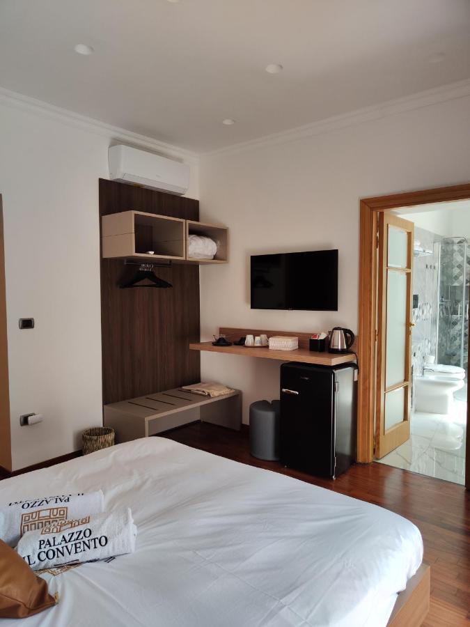 Bed and Breakfast Palazzo Il Convento Luxury Umberto I Неаполь Екстер'єр фото