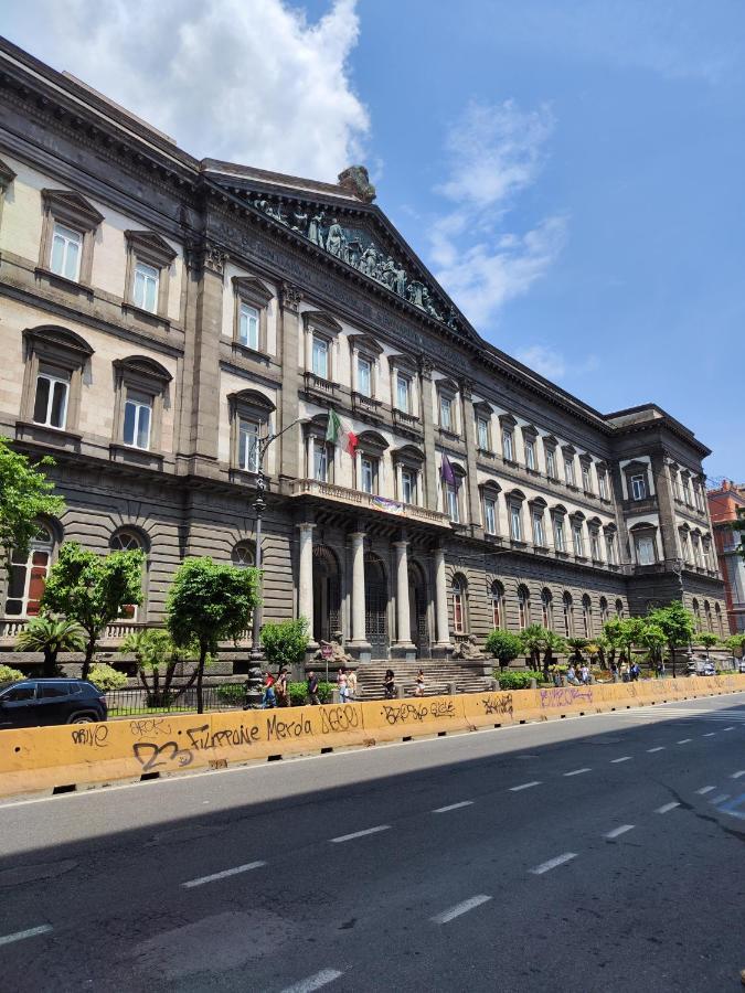 Bed and Breakfast Palazzo Il Convento Luxury Umberto I Неаполь Екстер'єр фото